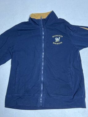 Women’s Milwaukee Brewers Major League Fitness zip up jacket size Large.